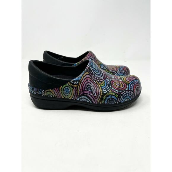 Crocs Neria Pro II Women's Multicolor Graphic Crocs-Lock Clog Shoes Size 8W - Picture 3 of 9